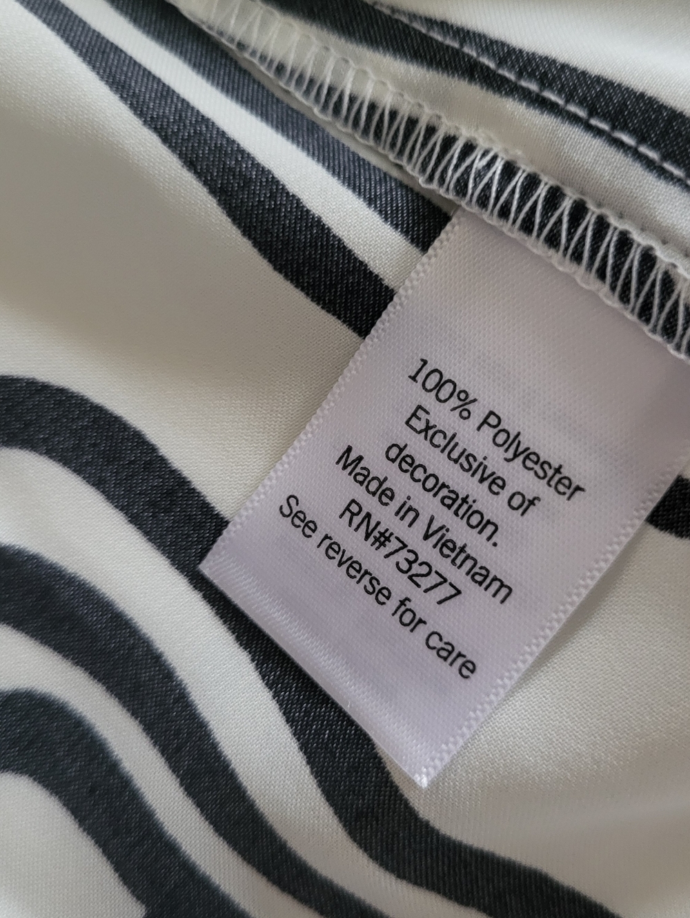 NWT Women's Nine West White/Black Short Sleeve V-Neck Blouse - XS - Picture 8 of 10